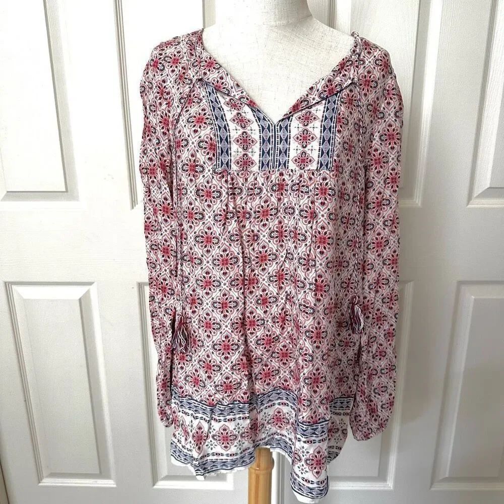 Max Studio boho tassel paisley top